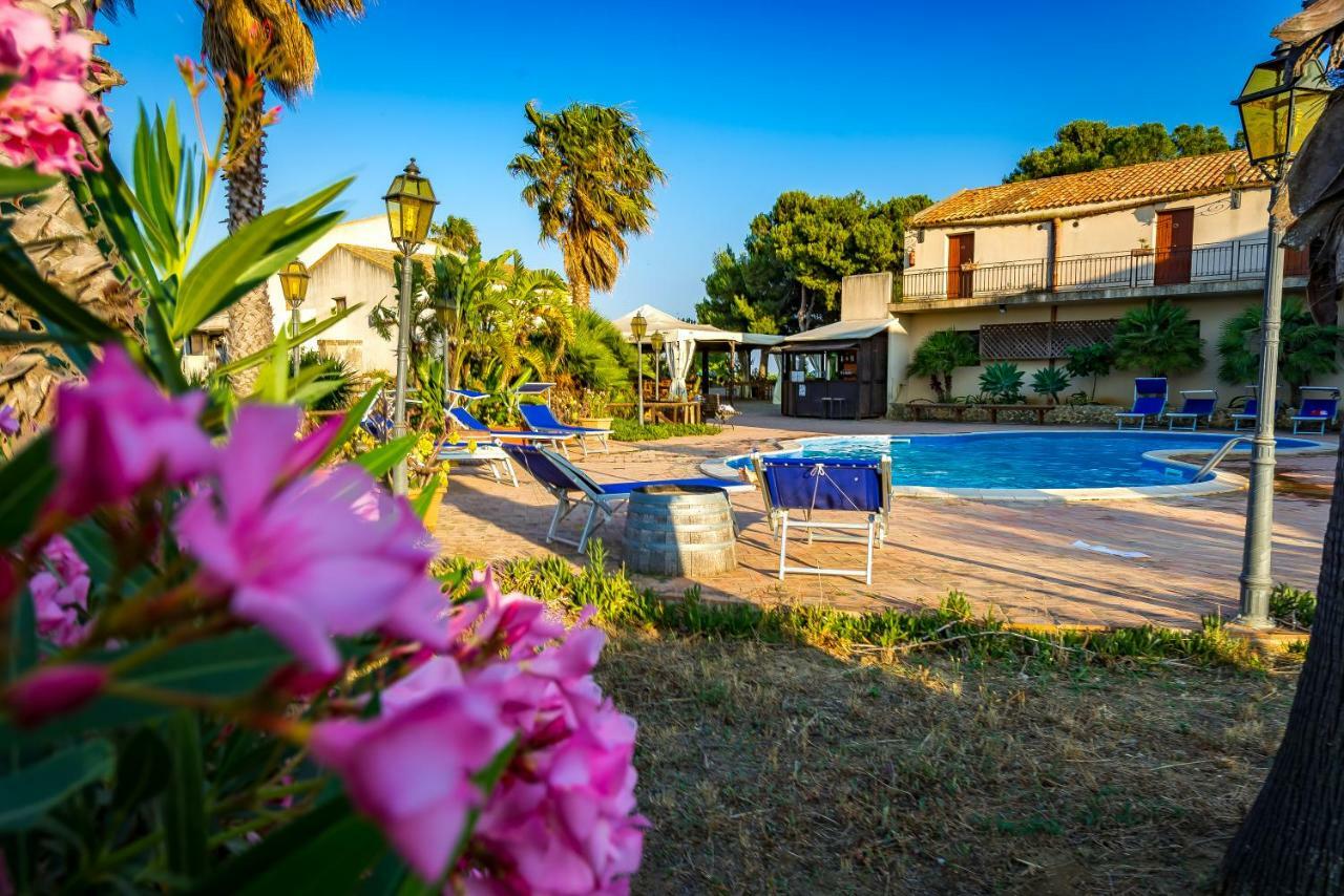 Agriturismo Tenuta Stoccatello Менфи Екстериор снимка