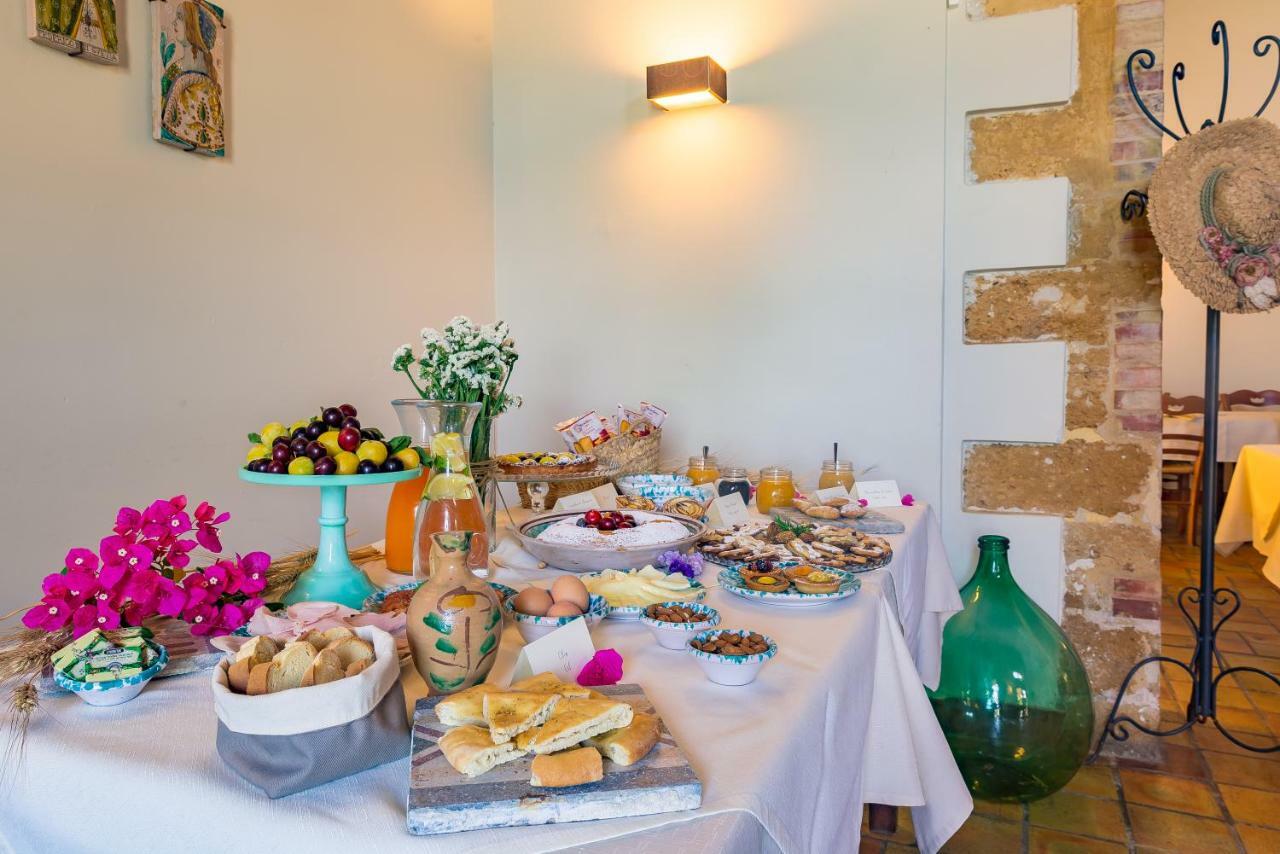 Agriturismo Tenuta Stoccatello Менфи Екстериор снимка