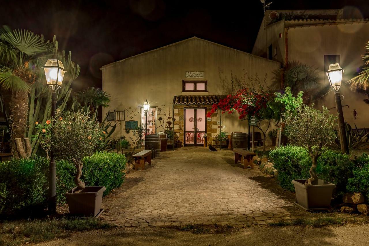 Agriturismo Tenuta Stoccatello Менфи Екстериор снимка